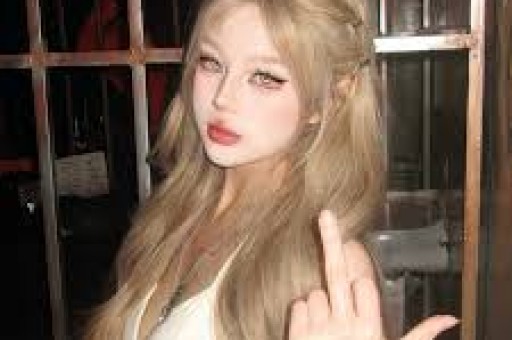 风流成性终遭反噬！38岁袁姗姗人设彻底崩塌名利双失难挽颓势